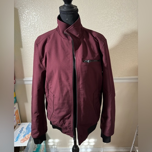 Guess Men's Burgundy Jacket Size S - Picture 2 of 6